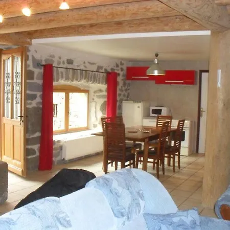 Maison Mouilhade * Chaspuzac